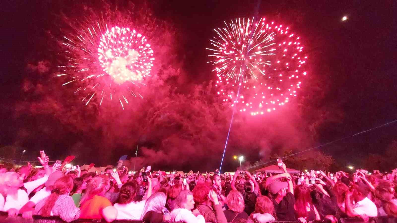 ULUSLARARASI TEKİRDAĞ KİRAZ FESTİVALİ, BU YIL DA DOLU DOLU GEÇECEK.