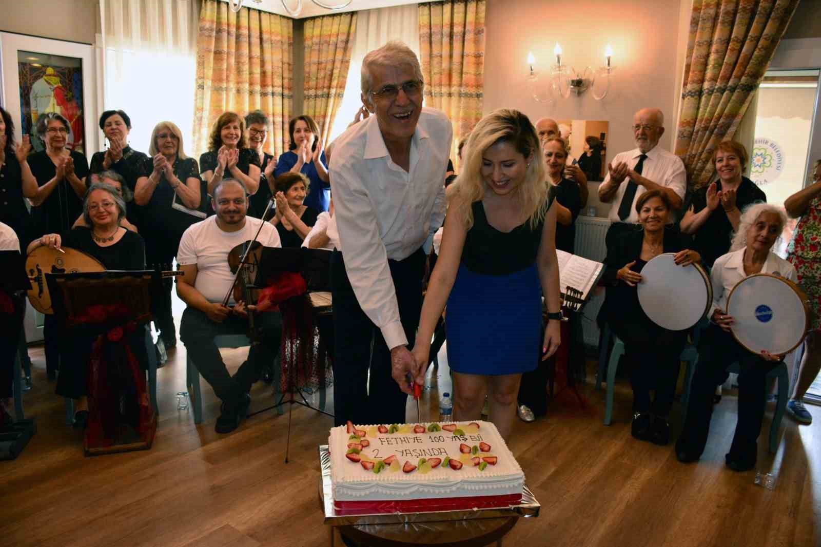 MUĞLA BÜYÜKŞEHİR BELEDİYESİ FETHİYE 100 YAŞ EVİ 628 ÜYESİYLE İKİNCİ
