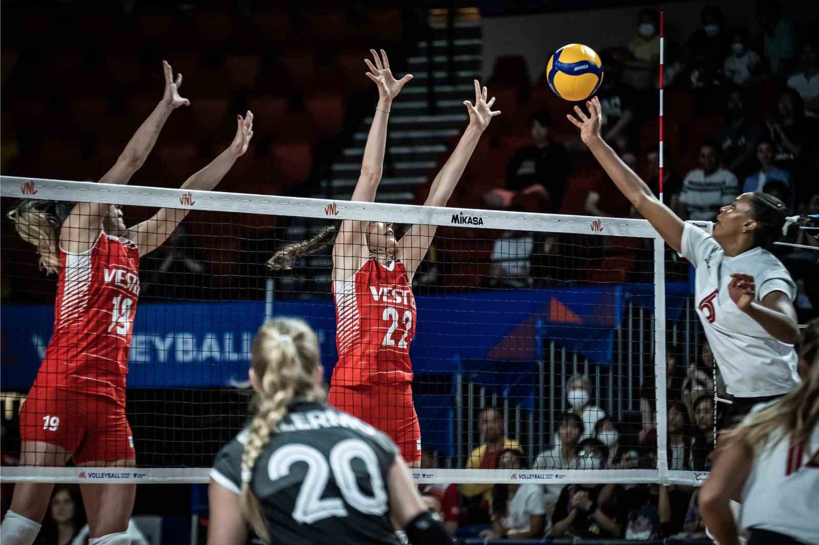 A MİLLİ KADIN VOLEYBOL TAKIMI, FIVB VOLEYBOL MİLLETLER LİGİ’NİN YEDİNCİ