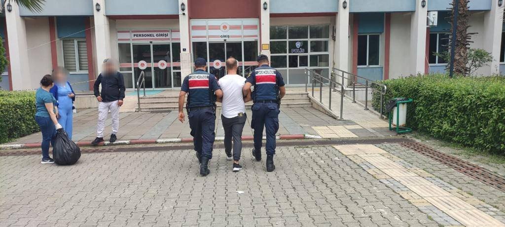 AYDIN’IN NAZİLLİ İLÇESİNDE GASP SUÇLARINDAN ARANAN VE 28 YIL HAPİS