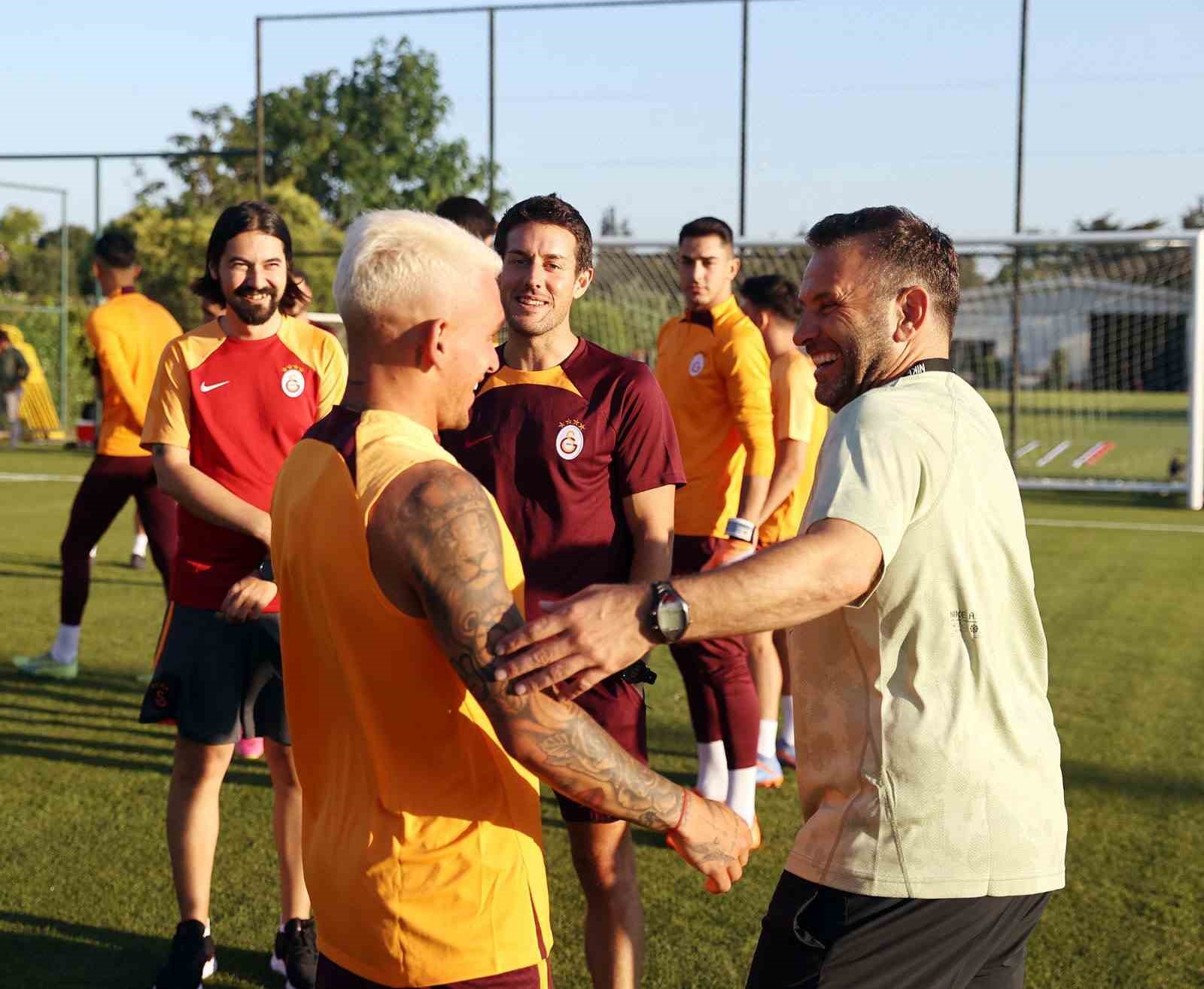Galatasaray yeni sezon hazırlıklarına başladı GALATASARAY, 2023-2024 SEZONU HAZIRLIKLARINA BUGÜN YAPTIĞI ANTRENMANLA BAŞLADI