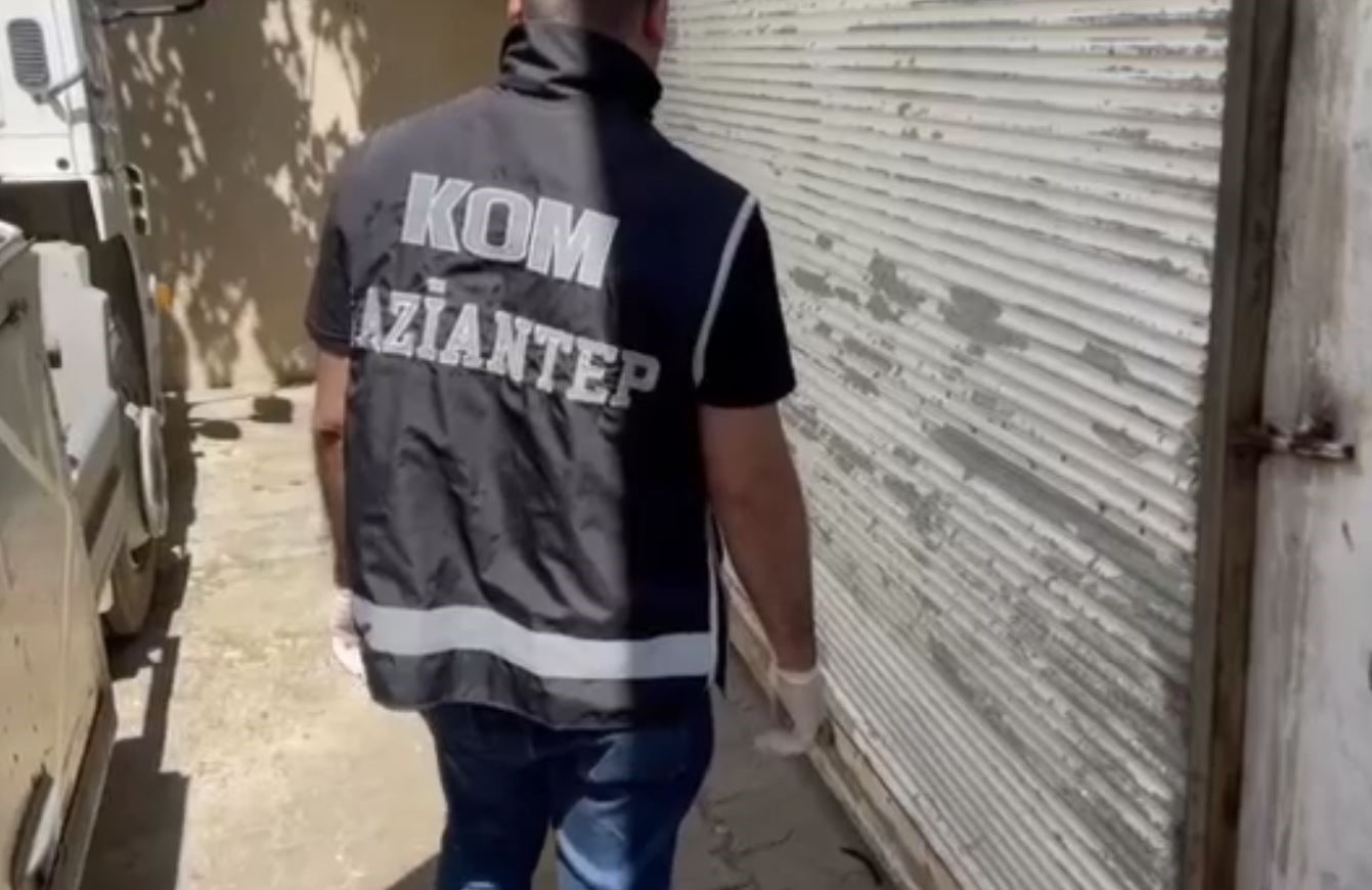 GAZİANTEP POLİSİ KAÇAKÇILARA GÖZ AÇTIRMIYOR