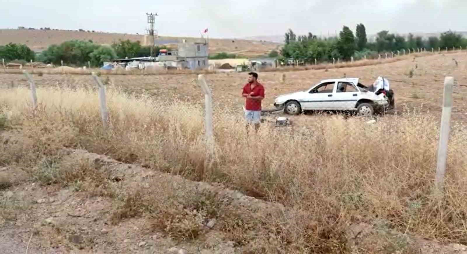 GAZİANTEP’TE SÜRÜCÜNÜN DİREKSİYON HAKİMİYETİNİ KAYBETMESİ SONUCU MEYDANA GELEN KAZADA 1
