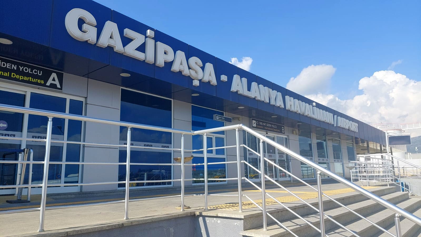 GAZİPAŞA-ALANYA HAVALİMANINI MAYIS AYINDA 70 BİN 746 YOLCU KULLANDI