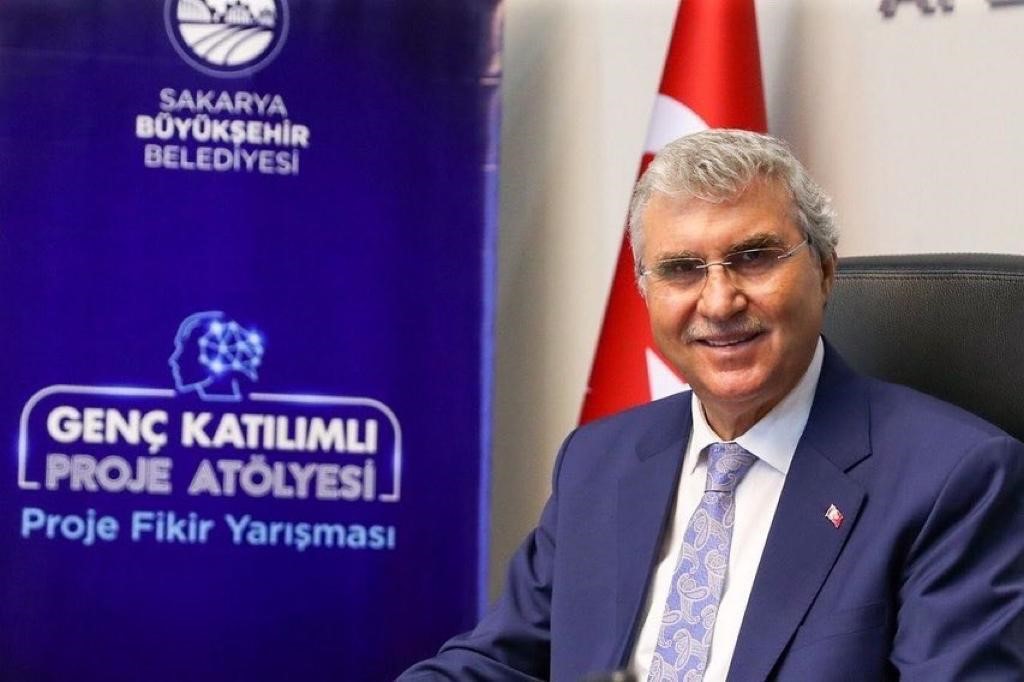 SAKARYA BÜYÜKŞEHİR BELEDİYE BAŞKANI EKREM YÜCE