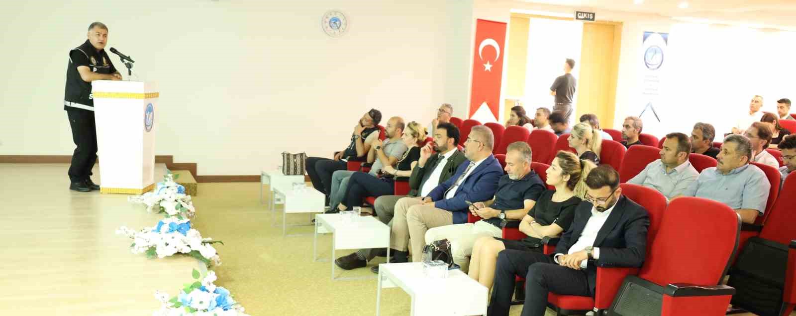 GİBTÜ’DE GAZİANTEP EMNİYET MÜDÜRLÜĞÜNE BAĞLI NARKOTİK SUÇLARLA MÜCADELE BİRİMİNDE GÖREVLİ