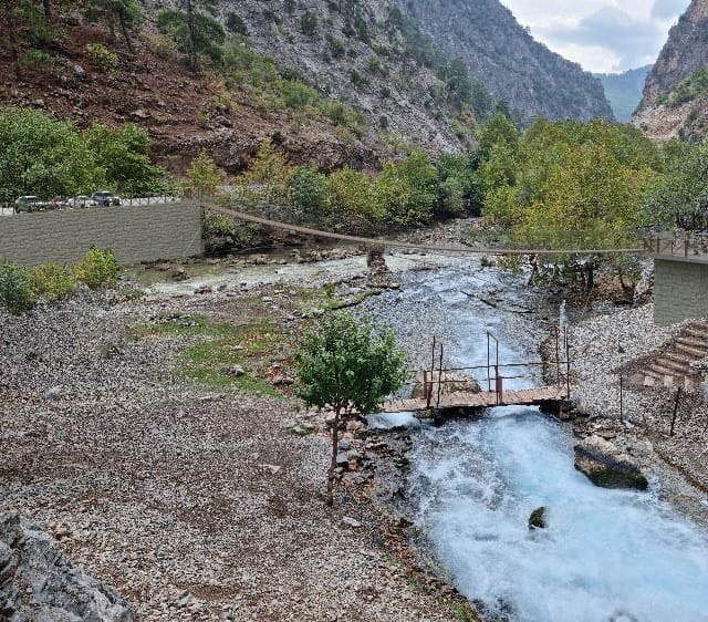 KAYSERİ VALİSİ GÖKMEN ÇİÇEK, KAPUZBAŞI TAKIM ŞELALELERİNDEN ZAMANTI IRMAĞINDAKİ GÖKSU