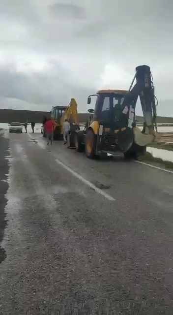 ESKİŞEHİR’İN GÜNYÜZÜ İLÇESİNDE MEYDANA GELEN SEL SONRASI EKİLİ TARIM ARAZİLERİ