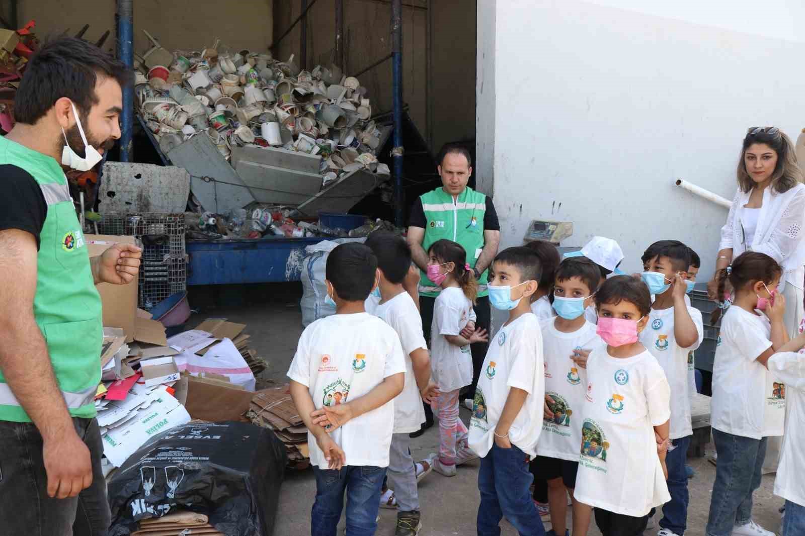 HALİLİYE BELEDİYESİNDEN DÜNYA ÇEVRE GÜNÜNDE FARKINDALIK ETKİNLİĞİ