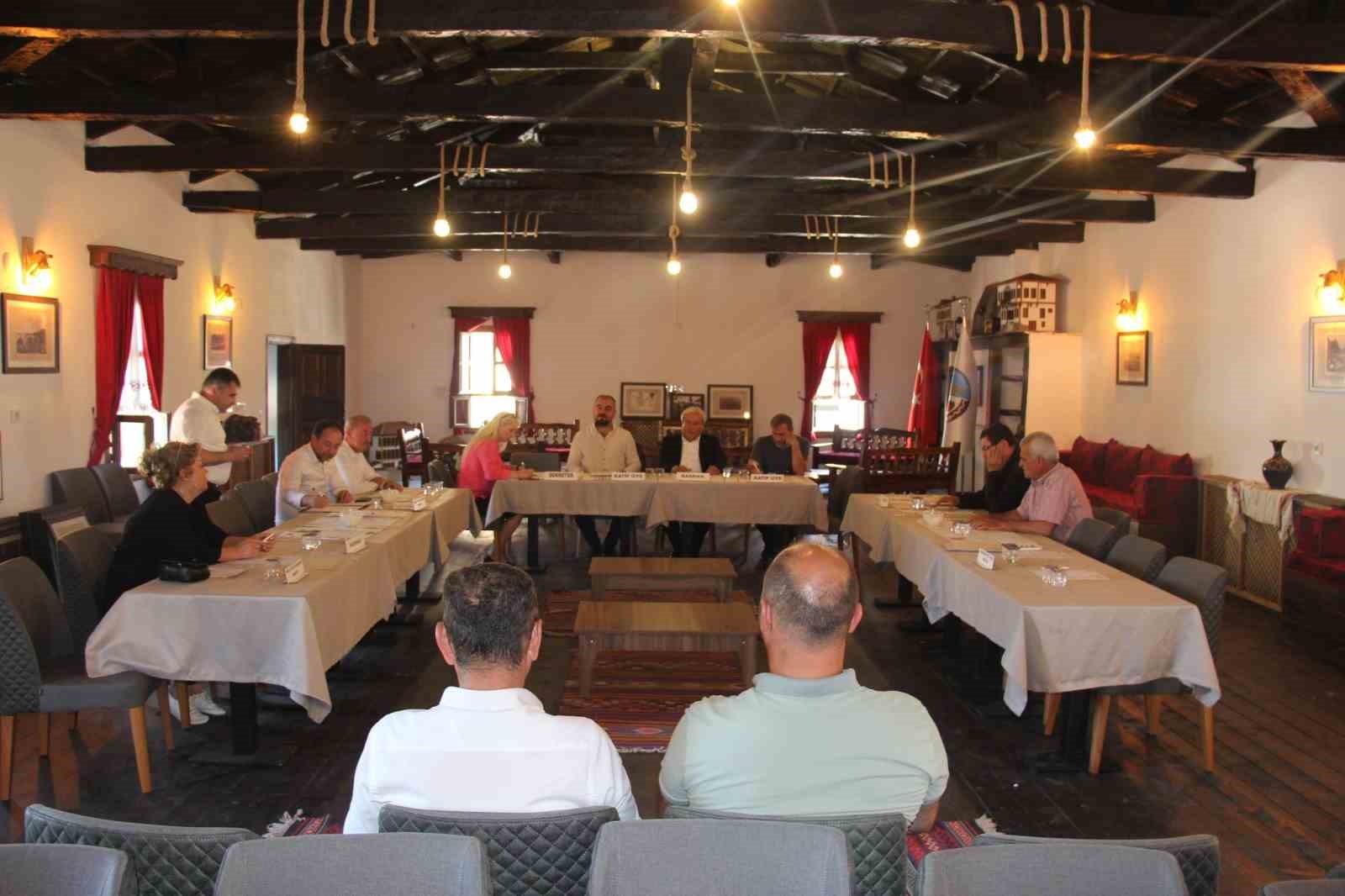 OSMANELİ BELEDİYESİ HAZİRAN AYI OLAĞAN MECLİS TOPLANTISINI GERÇEKLEŞTİRDİ