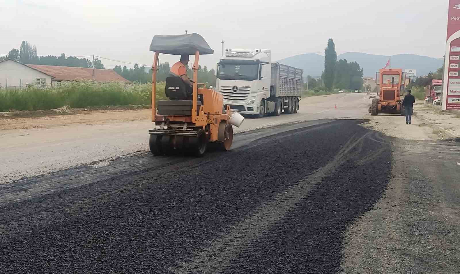 HİSARCIK'TA YOL BAKIM ÇALIŞMASI