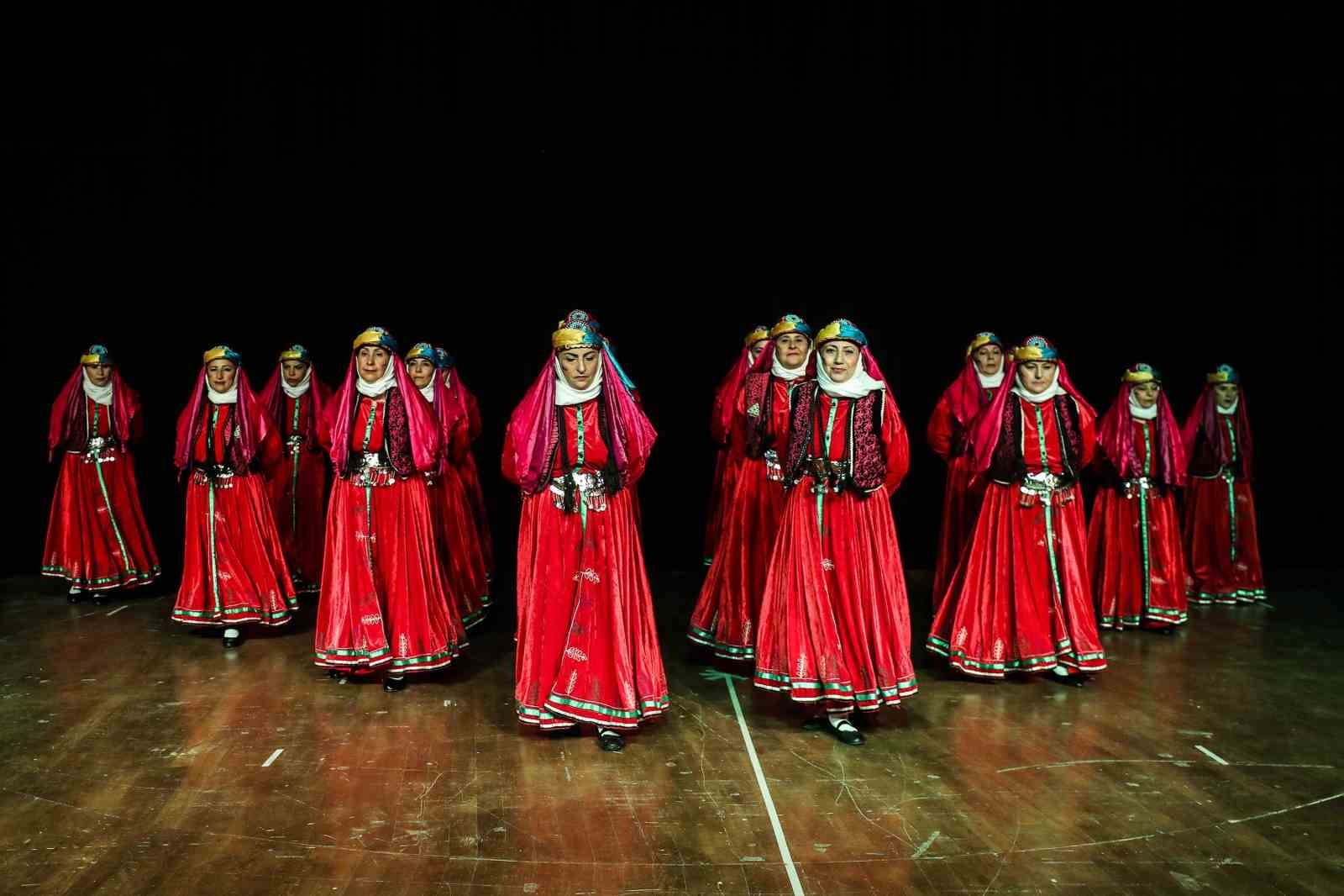 YENİMAHALLE BELEDİYESİ İKİNCİ BAHAR DAYANIŞMA MERKEZİ SAKİNLERİ, YAZ MEVSİMİNE MUHTEŞEM
