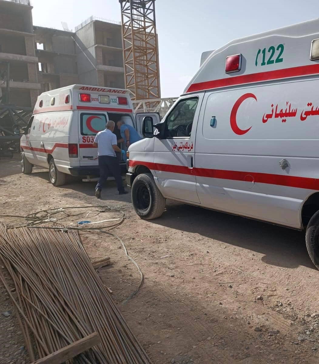 IRAK’IN SÜLEYMANİYE KENTİNDE BİR İNŞAAT ALANINDAKİ VİNCİN DEVRİLMESİ SONUCU 3