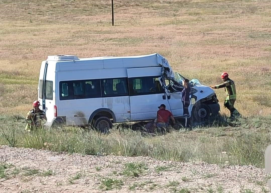 NALLIHAN ANKARA KARAYOLU ATÇA BEKLEMESİ YAKINLARINDA MEYDANA GELEN TRAFİK KAZASINDA