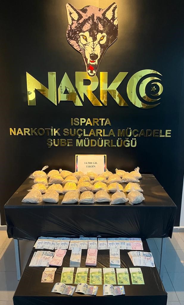ISPARTA’DA UYUŞTURUCU MADDE NAKLİ VE SEVKİYATINA YÖNELİK YAPILAN OPERASYONDA 1