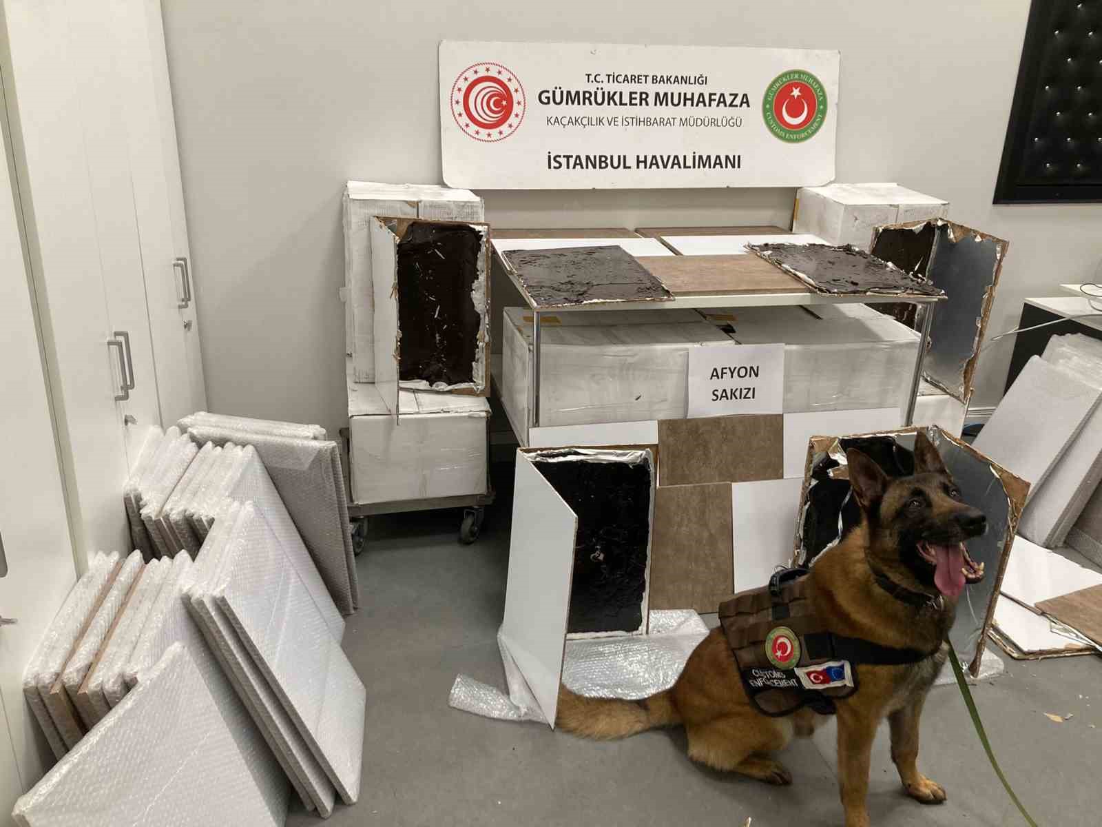 İSTANBUL HAVALİMANI'NA KARGOYLA GELEN SUNTALARDAN UYUŞTURUCU ÇIKTI