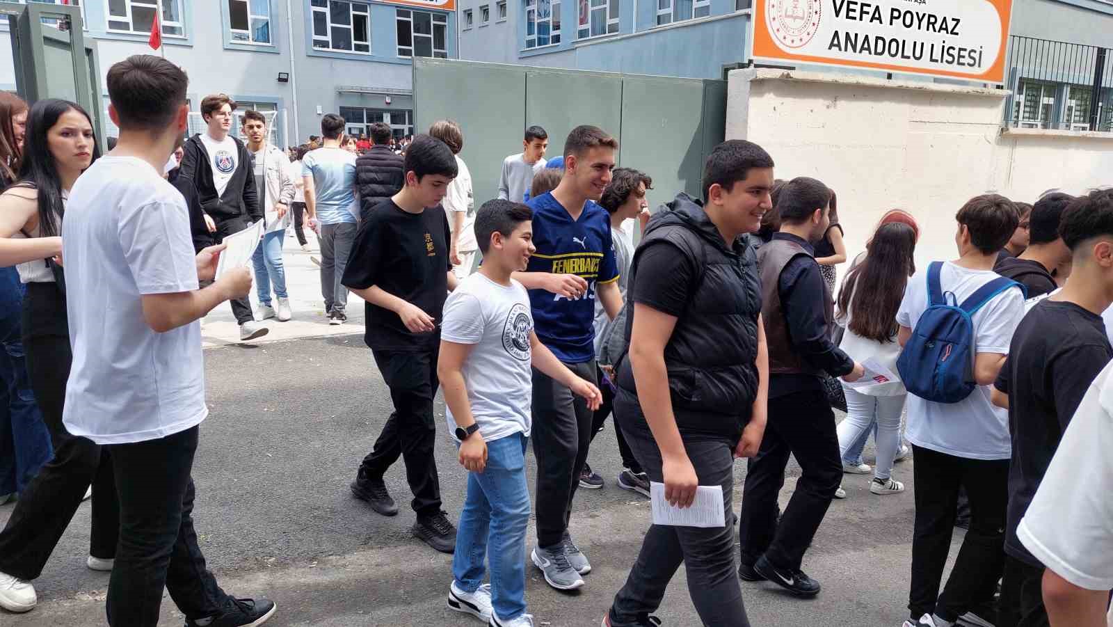 SON DERS ZİLİNİN ÇALMASIYLA 2022-2023 EĞİTİM VE ÖĞRETİM YILI TAMAMLANIRKEN,