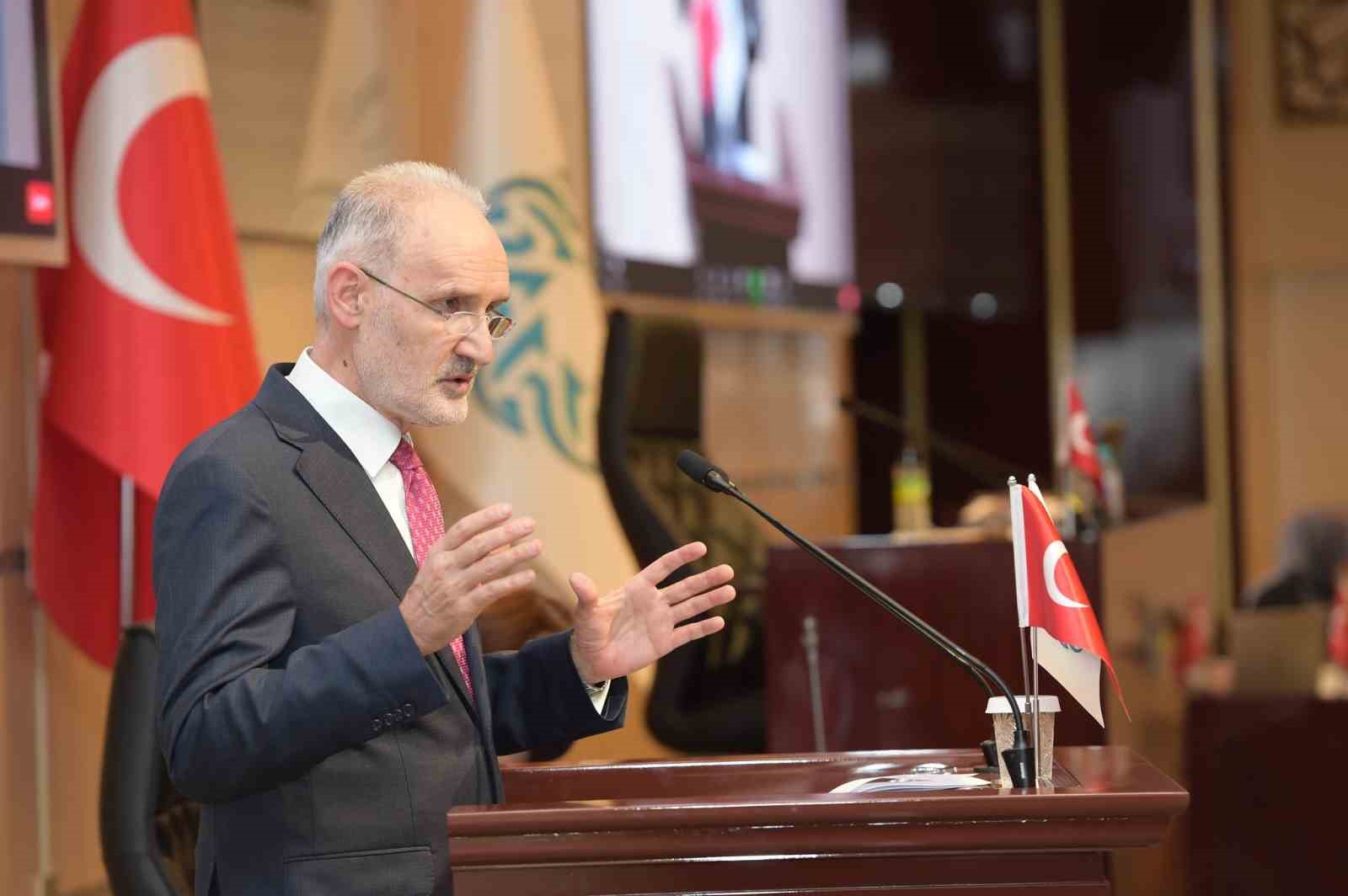 İTO BAŞKANI AVDAGİÇ, ASGARİ ÜCRET ARTIŞIYLA İLGİLİ YAPTIĞI DEĞERLENDİRMEDE “ÇALIŞANIN