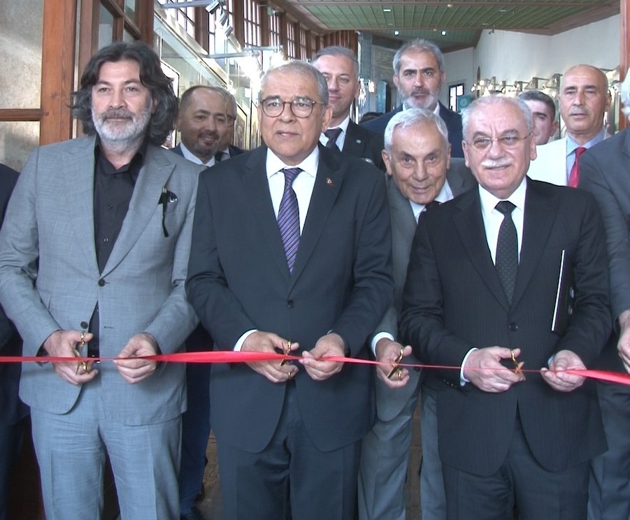 ÖDÜLE LAYIK GÖRÜLEN FOTOĞRAFLAR EMİNÖNÜ YENİ CAMİ HÜNKÂR KASRI’NDA YAPILAN