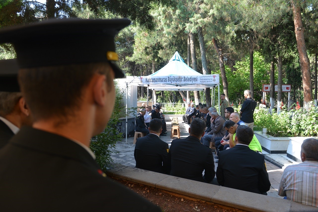 JANDARMA TEŞKİLATI'NIN 184. KURULUŞ YIL DÖNÜMÜNDE KAHRAMANMARAŞ ŞEYH ADİL MEZARLIĞI