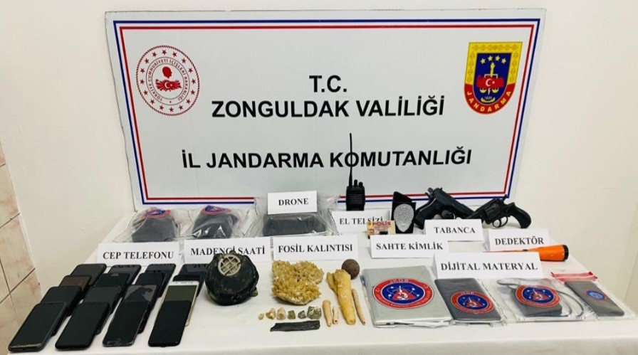 ZONGULDAK MERKEZLİ 9 İLDE EŞ ZAMANLI OPERASYONDA FOSİL KALINTILARI, SİKKE,