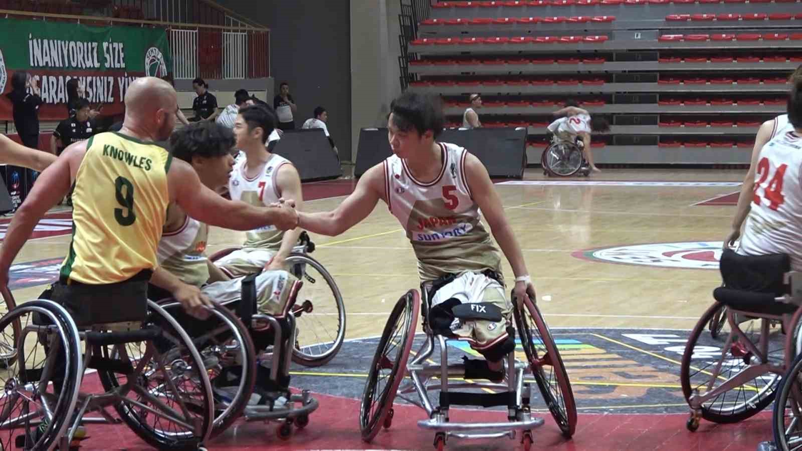 TEKERLEKLİ SANDALYE BASKETBOL KITALARARASI KUPASI’NDA JAPONYA RAKİBİ AVUSTURALYA’YI 65-51 YENDİ.