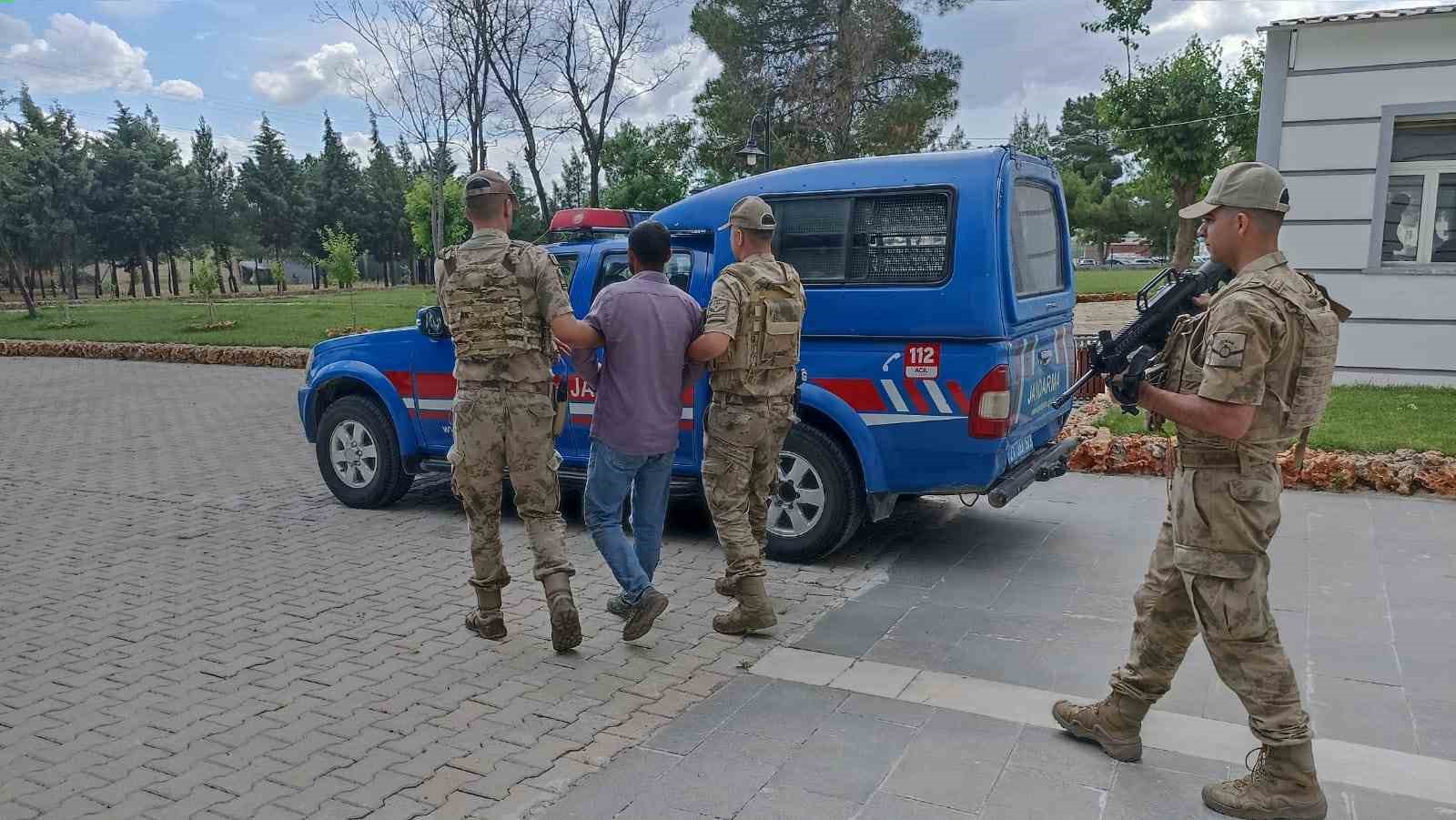 DİYARBAKIR'DA İL JANDARMA KOMUTANLIĞI VE JANDARMA SUÇ ARAŞTIRMA TİMİ (JASAT)