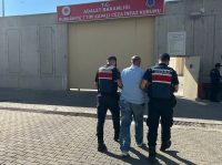 BALIKESİR’İN BURHANİYE İLÇESİNDE HAKKINDA 21 YIL KESİNLEŞMİŞ CEZASI BULUNAN S.K.