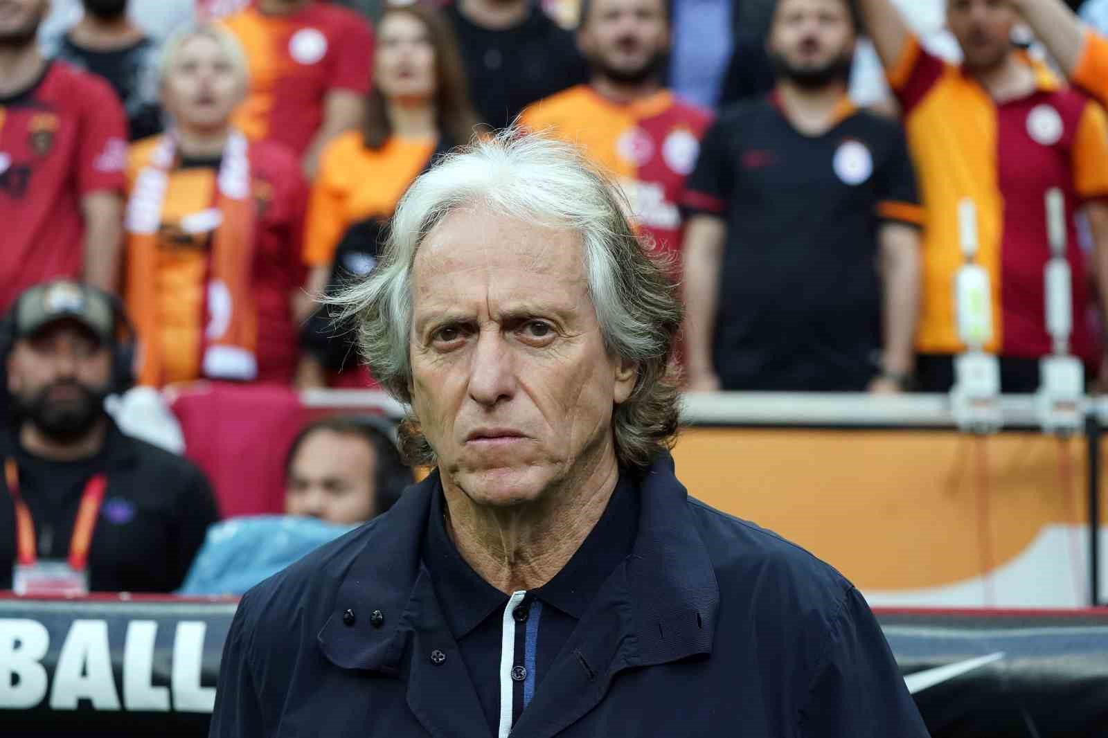 FENERBAHÇE TEKNİK DİREKTÖRÜ JORGE JESUS, SÜPER LİG’DE SON OYNANAN ANTALYASPOR