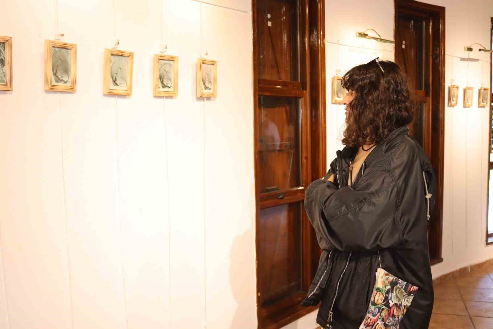 DİYESİ CUMHURİYET PARKI SANAT GALERİSİ, KOCAELİ ÜNİVERSİTESİ GÜZEL SANATLAR FAKÜLTESİ