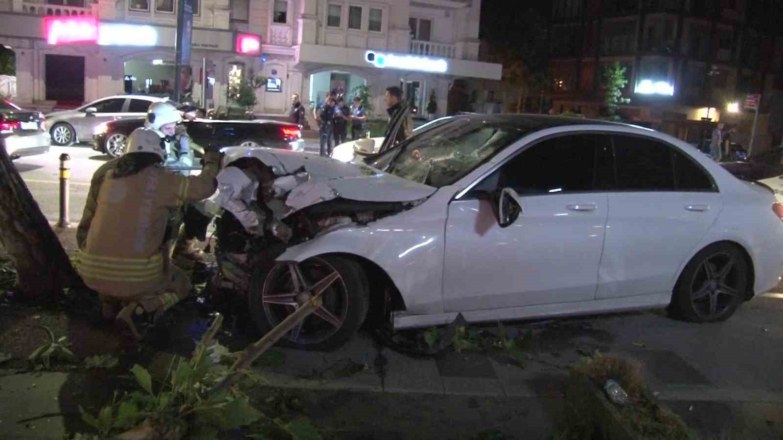 KADIKÖY’DE TRAFİK KAZASI :1 YARALI