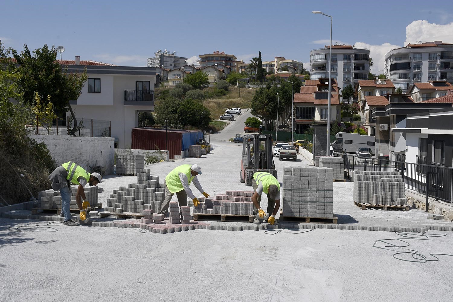 KADINLAR DENİZİ’NDE YOL YAPIM ÇALIŞMALARI SON SÜRAT DEVAM EDİYOR
