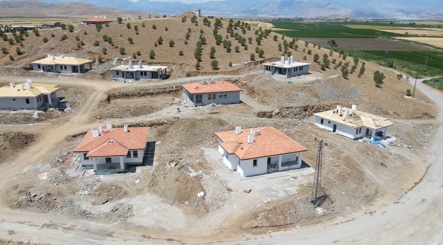 ÇEVRE, ŞEHİRCİLİK VE İKLİM DEĞİŞİKLİĞİ BAKANI MEHMET ÖZHASEKİ, “TÜRKOĞLU'NDAKİ 3