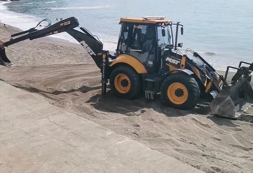 ZONGULDAK BELEDİYESİ 19 HAZİRAN’DA AÇILACAK KAPUZ PLAJINI SEZON ÖNCESİNDE BAKIMA