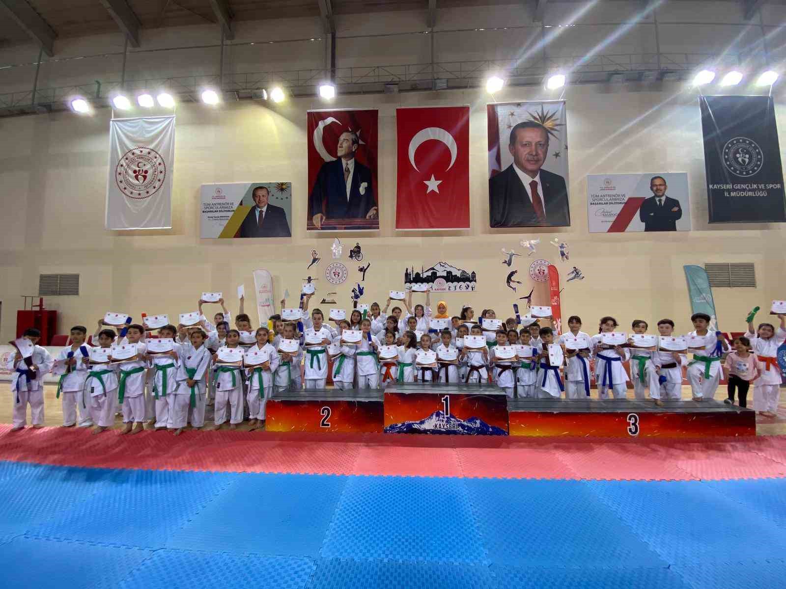 KAYSERİ GENÇLİK VE SPOR İL MÜDÜRLÜĞÜ TARAFINDAN DÜZENLENEN KARATE KURSU’NDA