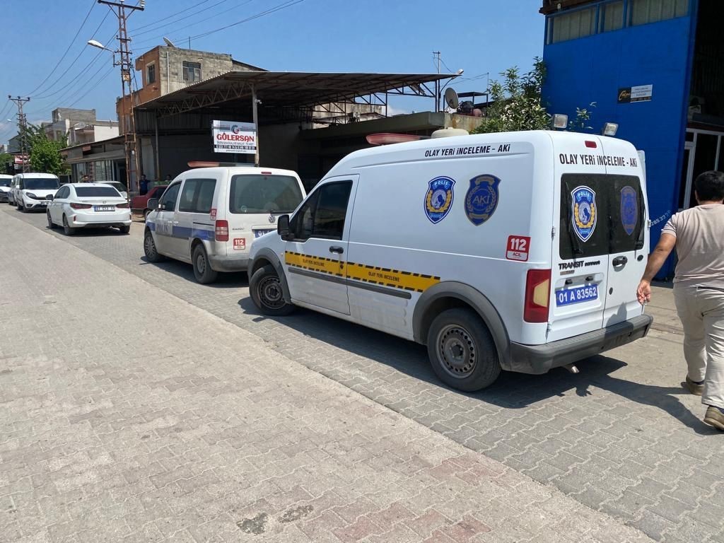 ADANA’DA BİR GENÇ TARTIŞTIĞI KARDEŞİNİ TABANCAYLA VURUP ÖLÜMÜNE NEDEN OLDU