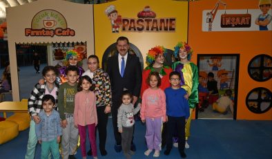 Karnenin keyfi, Çocuk Köyü’nde çıkar