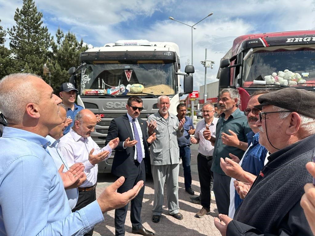 KASTAMONU’DAN TRAKYA BÖLGESİNE KURBANLIK HAYVAN SEVKİYATI BAŞLADI. BUNA GÖRE KASTAMONU’DAN