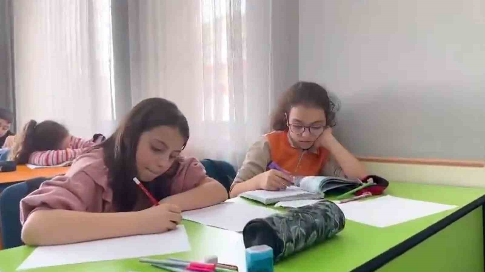 KAYSERİ BÜYÜKŞEHİR BELEDİYESİ BÜNYESİNDE FAALİYETLERİNİ YÜRÜTEN KAYSERİ MESLEKİ EĞİTİM VE
