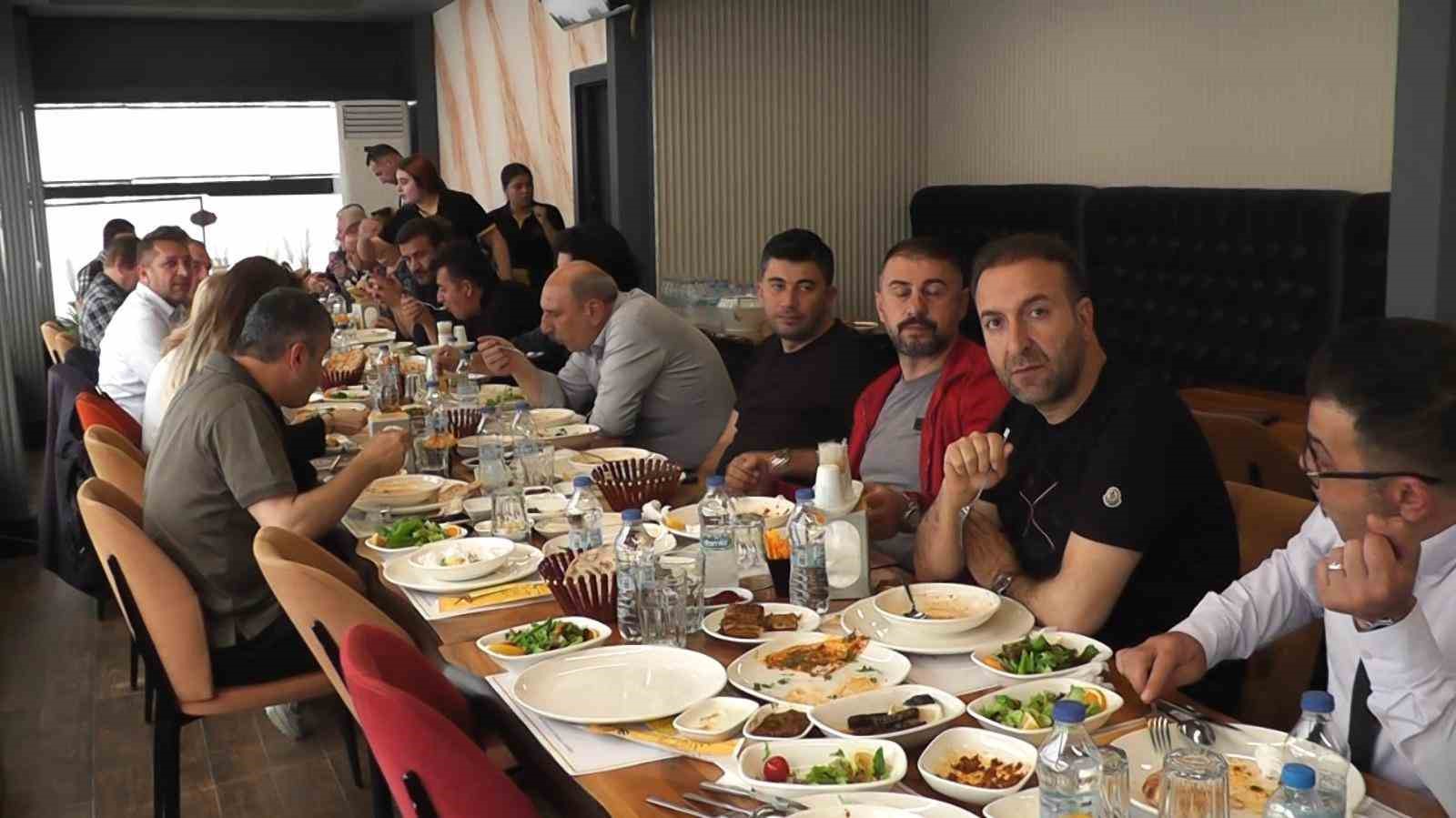 KAYSERİSPOR ESKİ YÖNETİCİLERİNDEN İSA GÜN, KAYSERİSPOR-ANKARAGÜCÜ MAÇI ÖNCESİNDE İKİ TAKIM