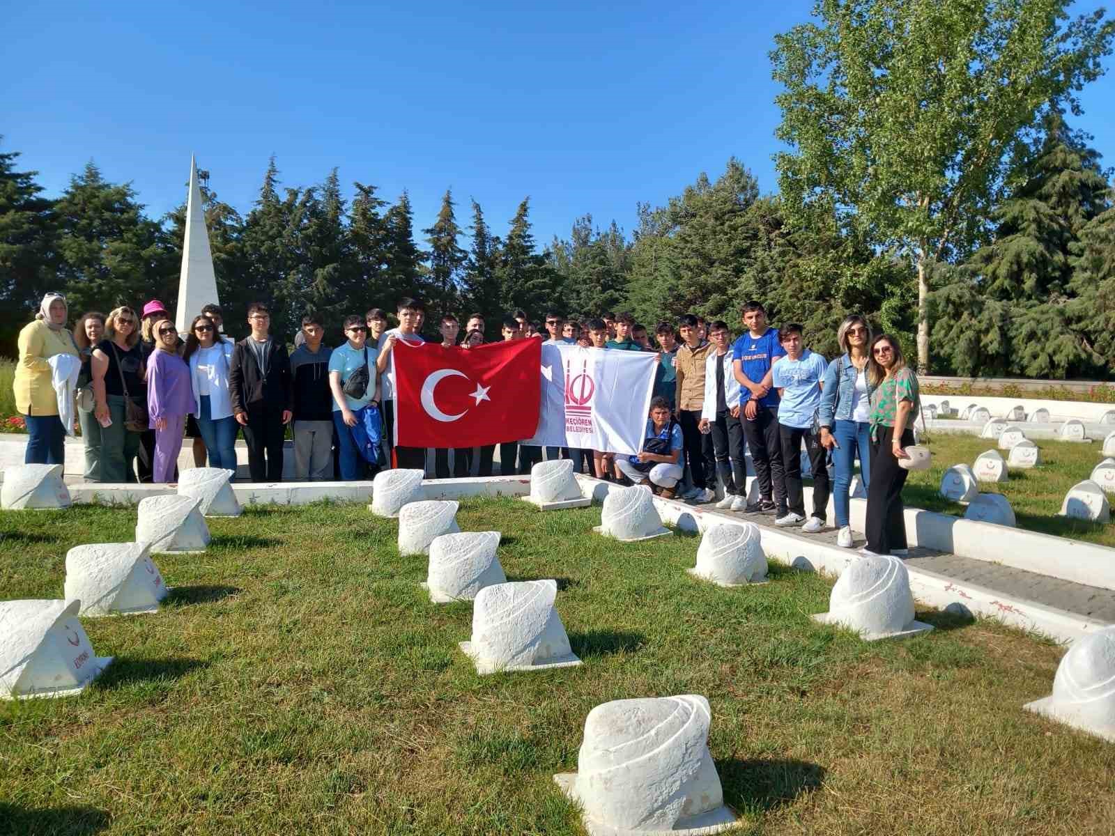 KEÇİÖREN BELEDİYESİ TARAFINDAN BAŞLATILAN “ÇANAKKALE’Yİ GÖRMEYEN GENÇ KALMASIN” PROJESİ KAPSAMINDA