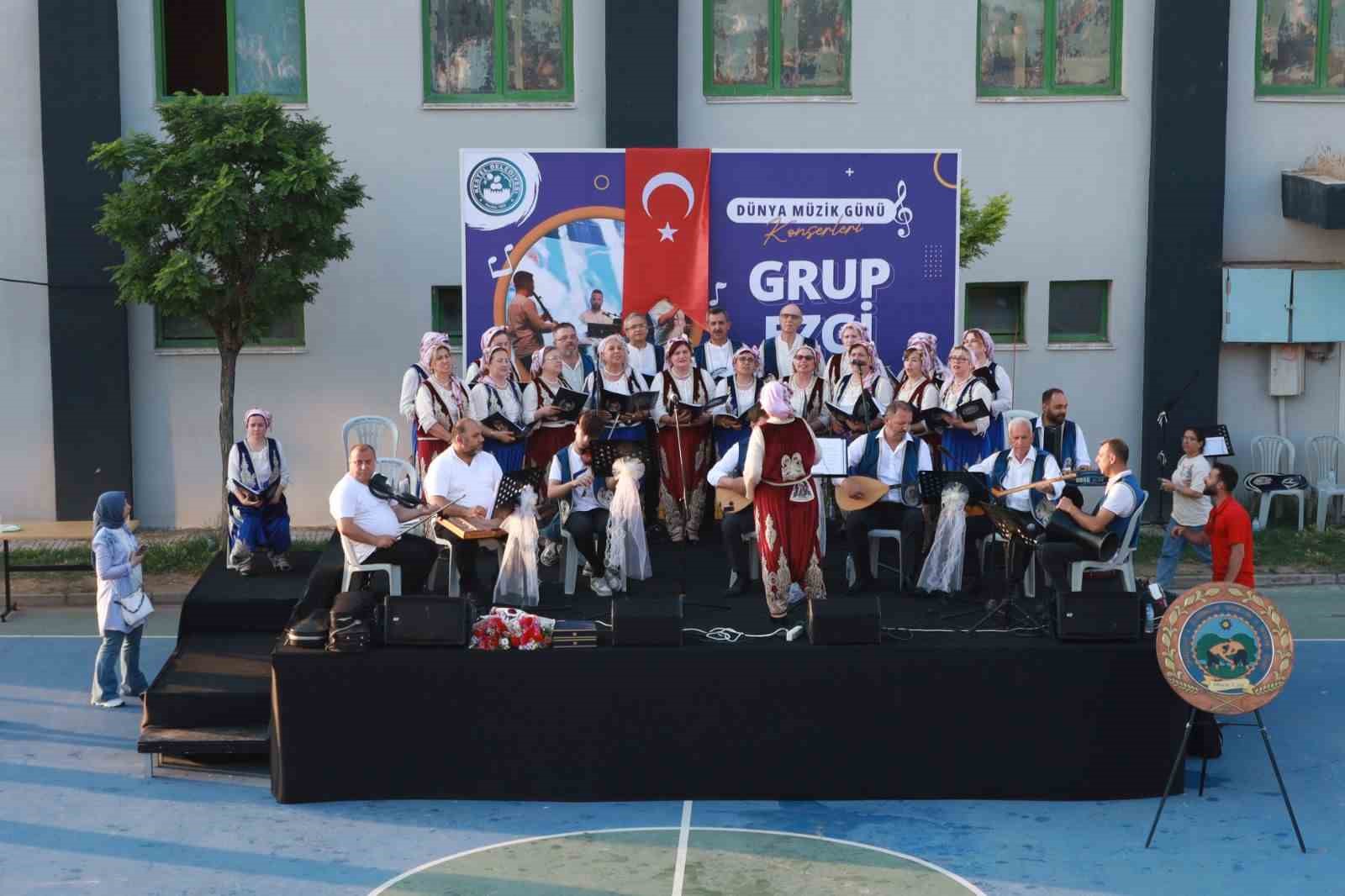 KESTEL BELEDİYESİ, DÜNYA MÜZİK GÜNÜ ETKİNLİKLERİ ÇERÇEVESİNDE İLÇENİN 3 AYRI