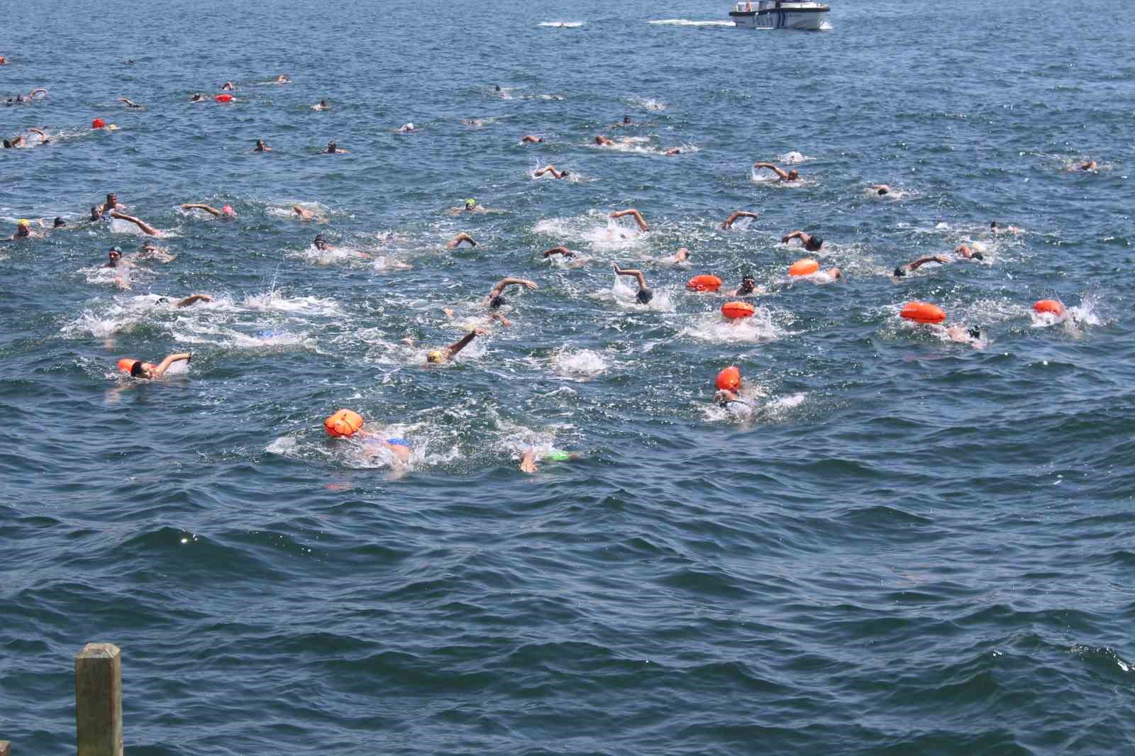 TEKİRDAĞ'DA ULUSLARARASI KİRAZ FESTİVALİ PROGRAMI ÇERÇEVESİNDE DÜZENLENEN MİKES KELEMEN AÇIK