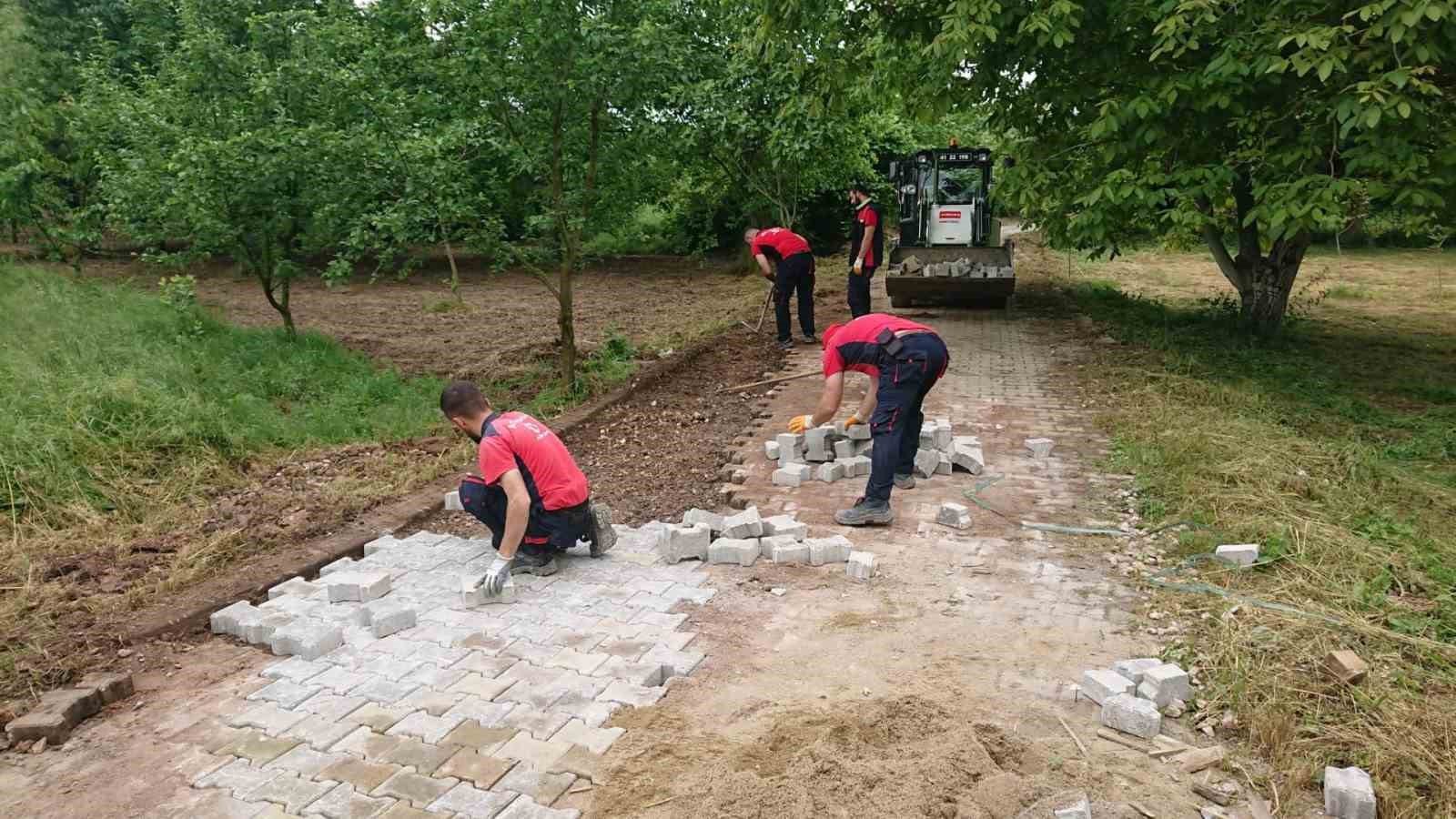 KOCAELİ BÜYÜKŞEHİR A TAKIMI EKİPLERİ, KIRSAL MAHALLELERDE ORTAK KULLANIM ALANLARININ
