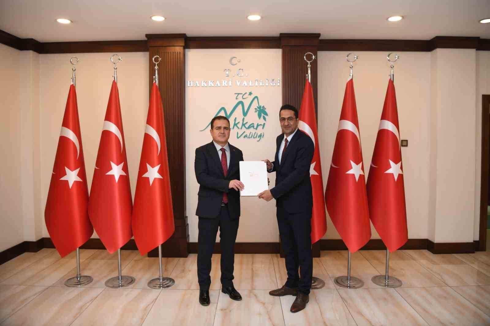 CUMHURİYETİMİZİN 100. YILINDA "KÜLTÜR VE TURİZM" İSİMLİ KİTAP, HAKKARİ İL