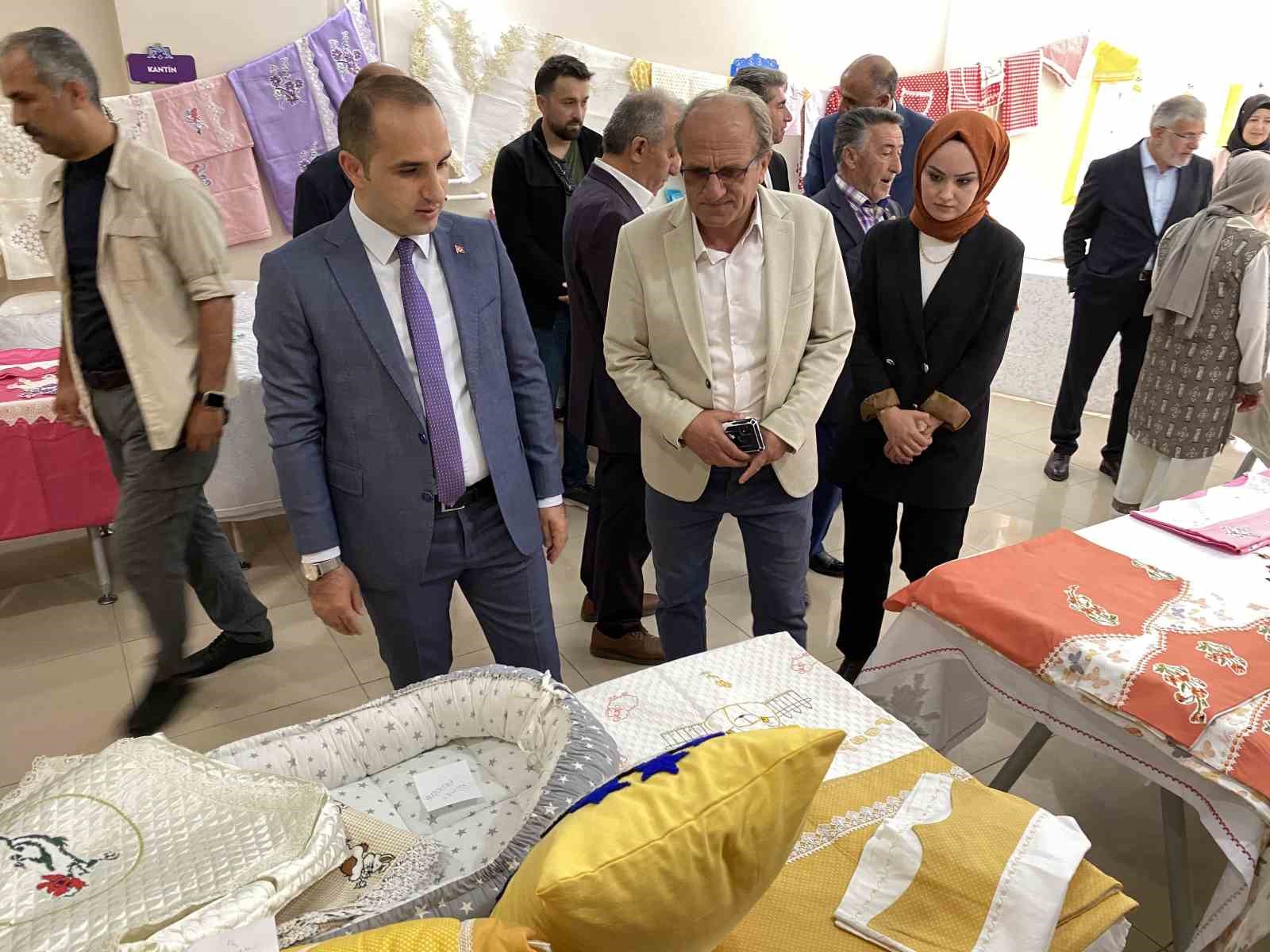 KONYA’NIN KULU İLÇESİNDE KULU AİLE SANAT EĞİTİM MERKEZİ (ASEM) VE