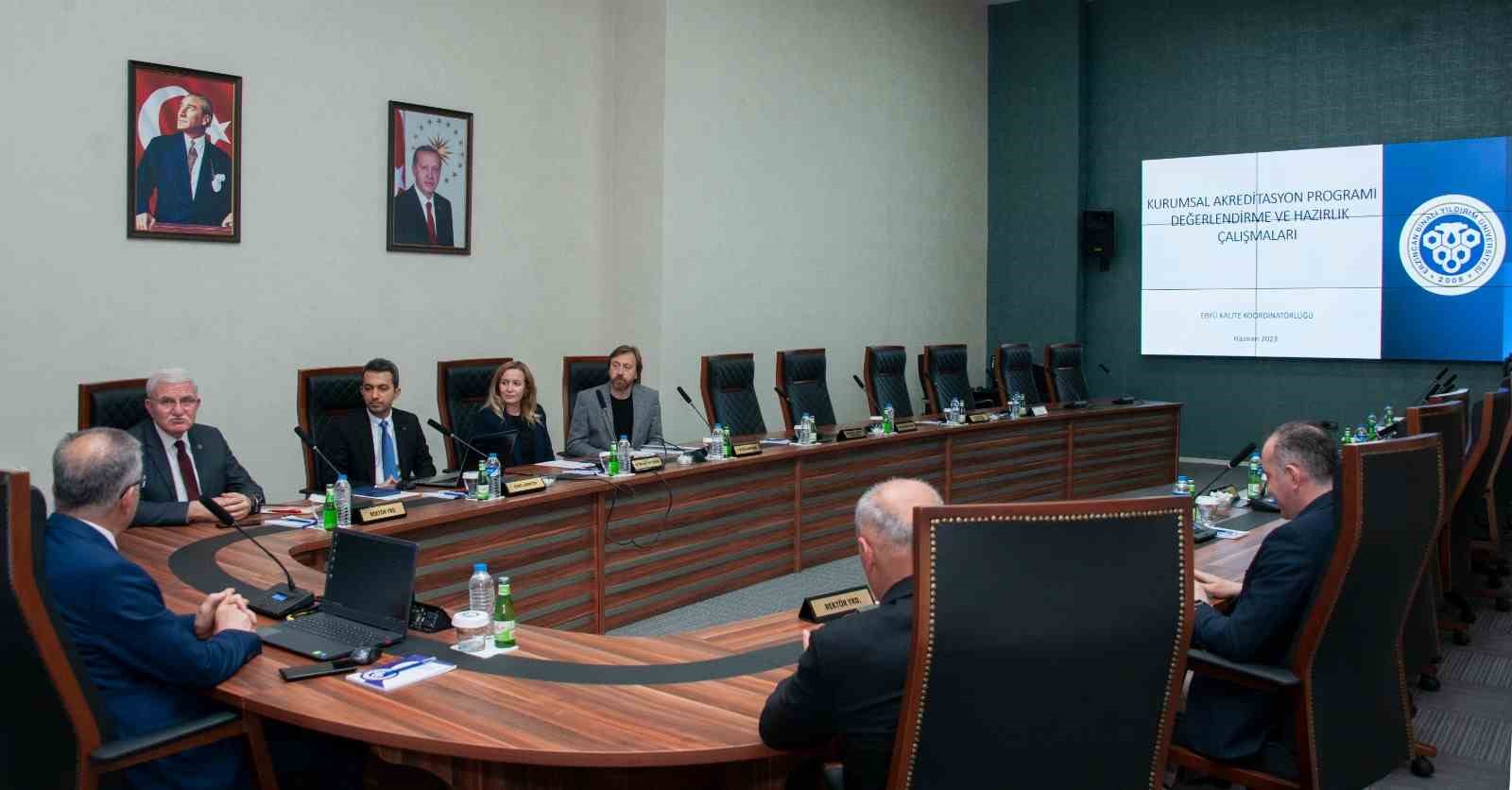KURUMSAL AKREDİTASYON PROGRAMI DEĞERLENDİRME TOPLANTISI YAPILDI