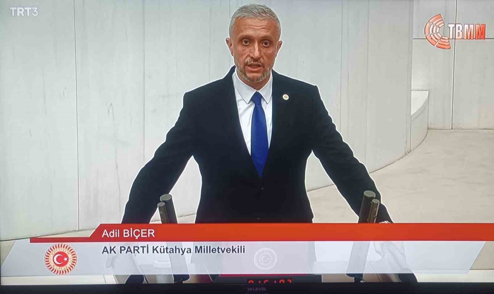 Kütahya milletvekilleri mecliste yemin etti ADİL BİÇER