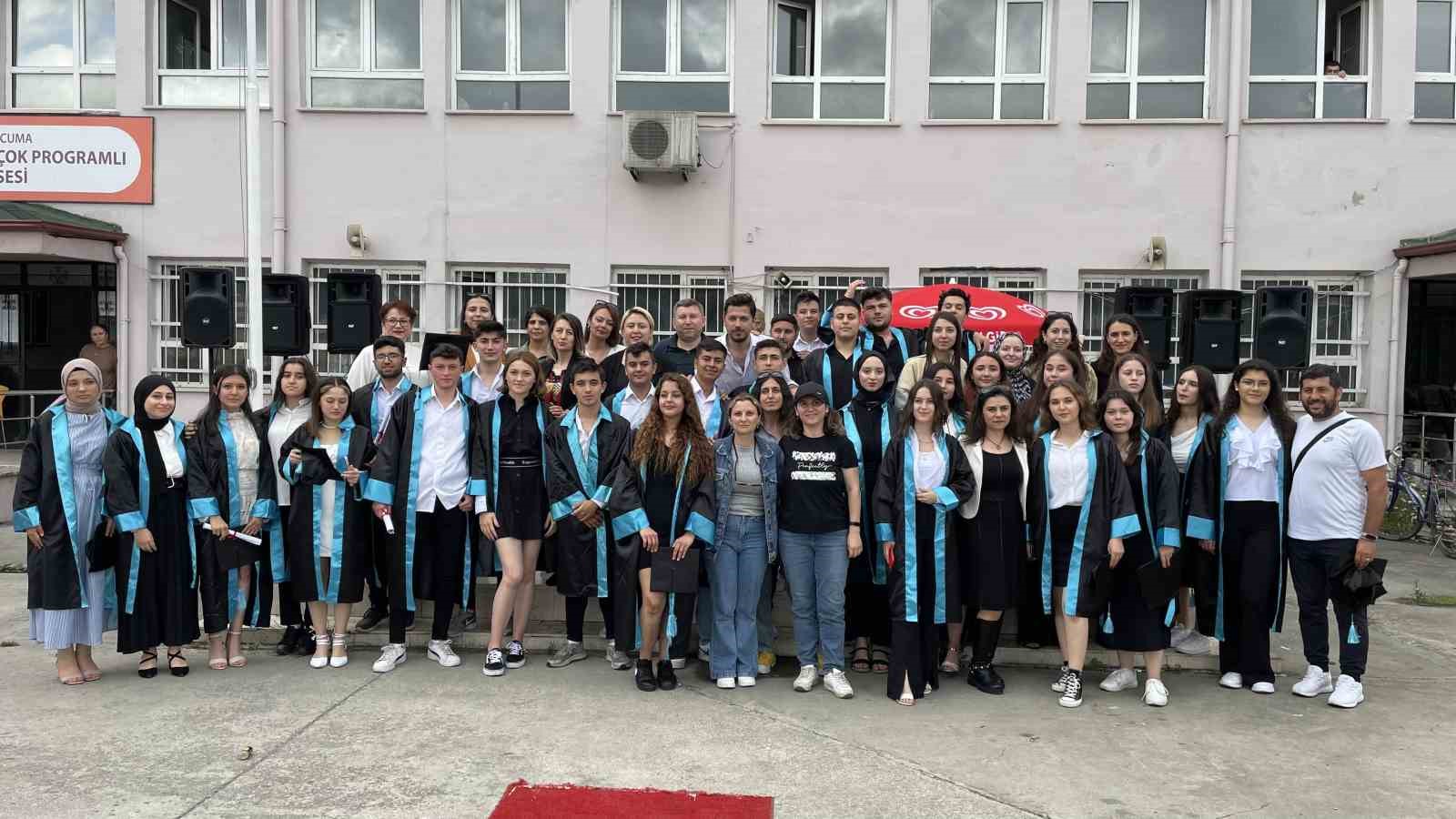 ZONGULDAK’IN ÇAYCUMA İLÇESİ SALTUKOVA BELDESİNDE BULUNAN ÇOK PROGRAMLI ANADOLU LİSESİ