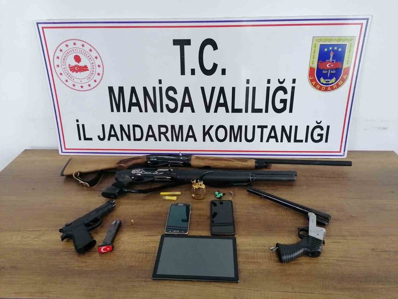 MANİSA İL JANDARMA KOMUTANLIĞI TARAFINDAN İL GENELİNDE YAPILAN HUZUR OPERASYONUNDA